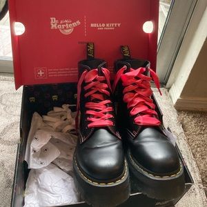 LM hello kitty doc martens worn 4 times